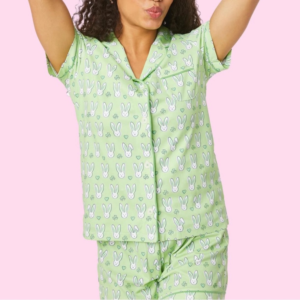 Roller Rabbit Pajama Set